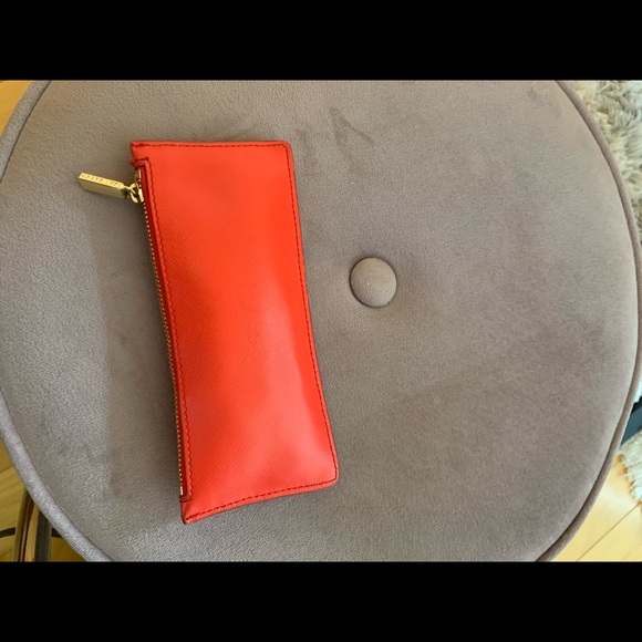 Tory Burch - Wallet with change purse! - Picture 8 of 8